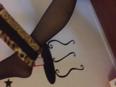 [原创] 骚B看到论坛色哥哥们的评论兴奋到淌水之2